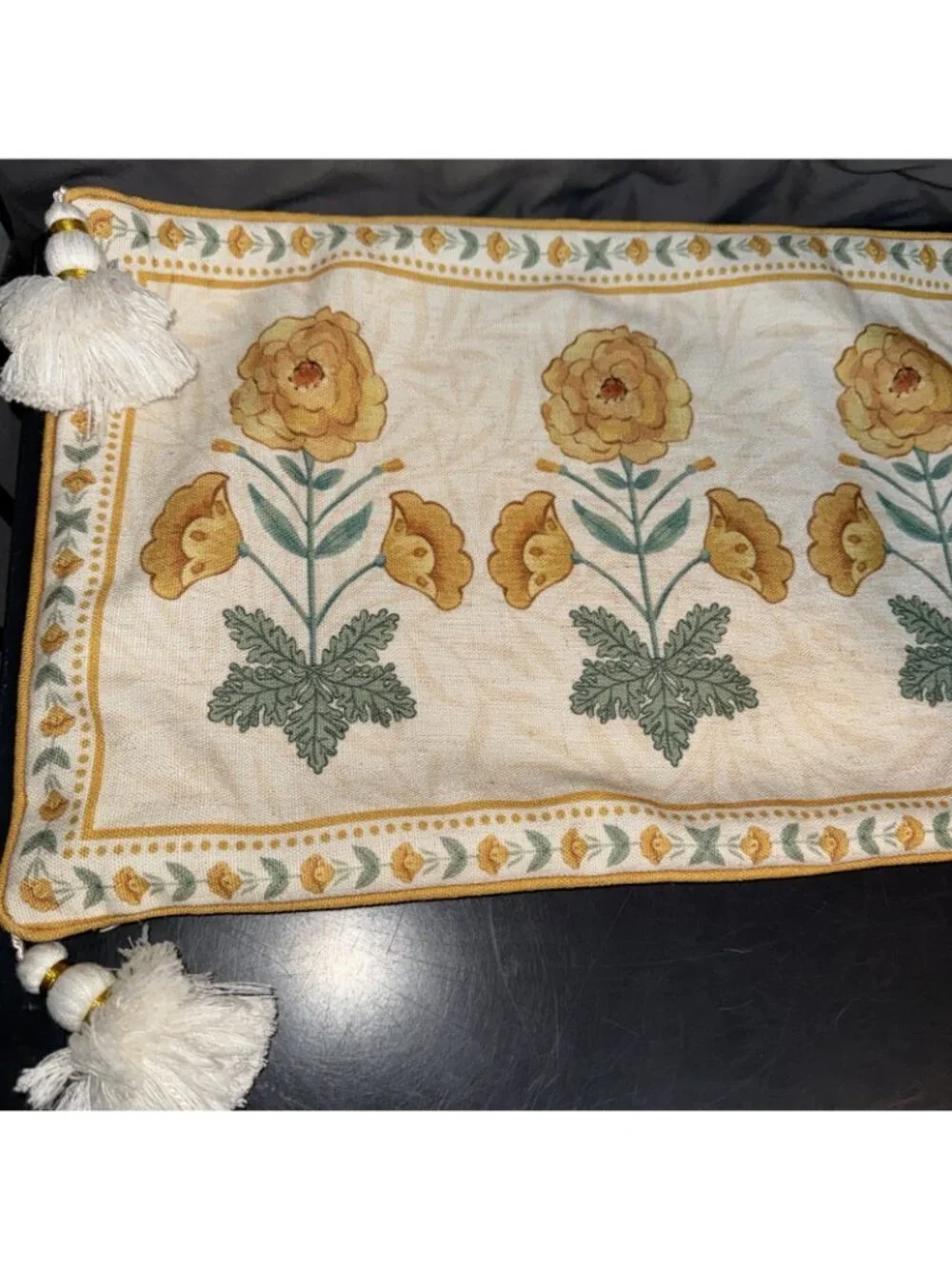 Patdrea this sofa